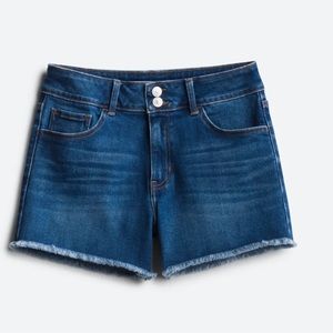 Just Black denim shorts.